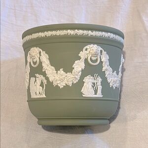 Antique WEDGWOOD Jasperware Green Small Planter Pot Bowl ENGLAND Vintage